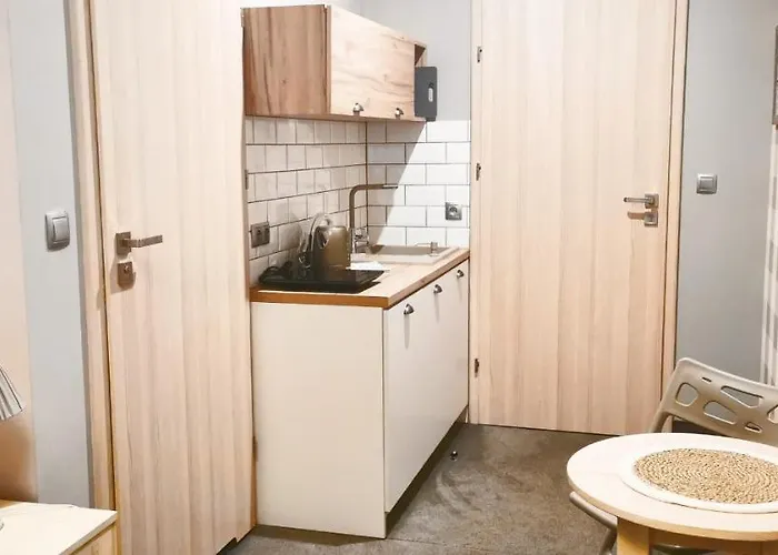 Sowia Dolina - Z Aneksami I Wyjsciem Na Ogrod