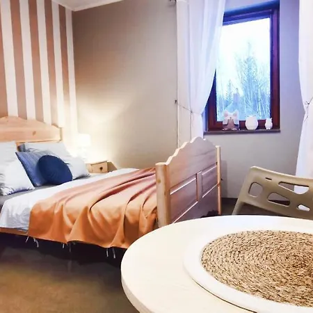 Sowia Dolina - Z Aneksami I Wyjsciem Na Ogrod