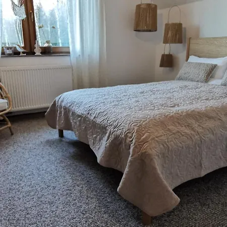 Sowia Dolina - Z Lazienkami Rum i privatbostad Karpacz